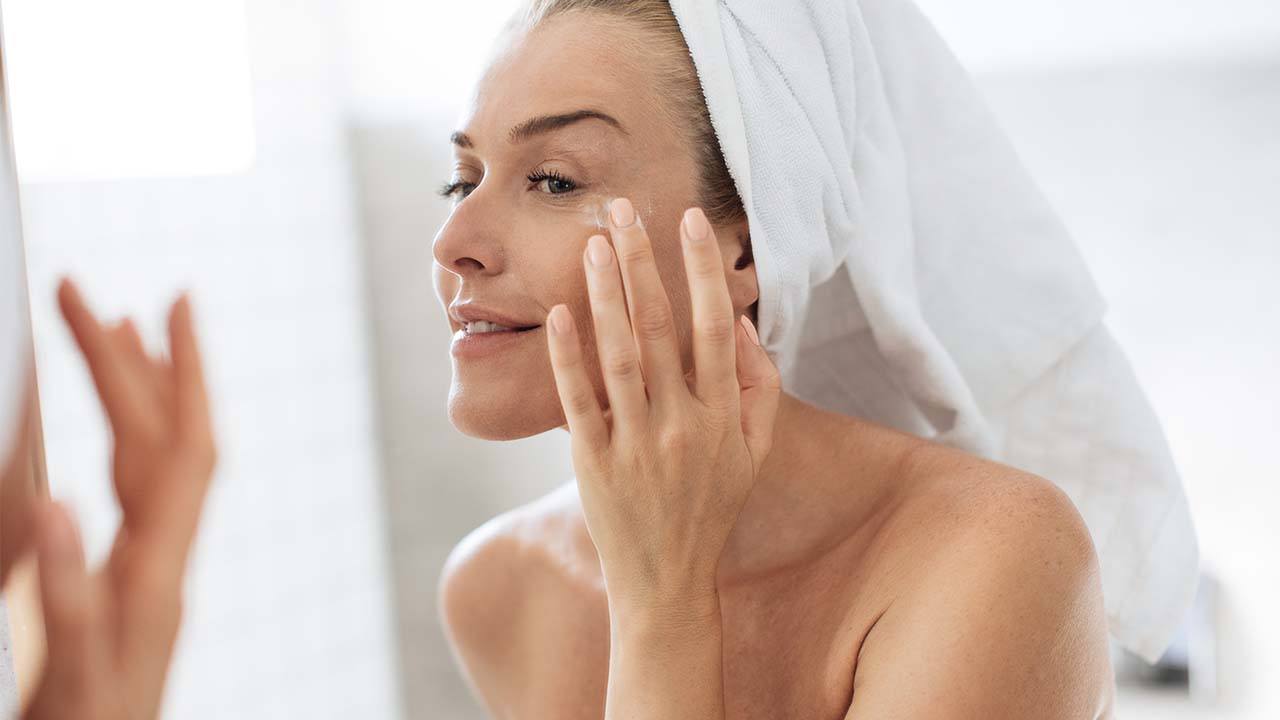 Benefits of Anti-Wrinkle Eye Cream
