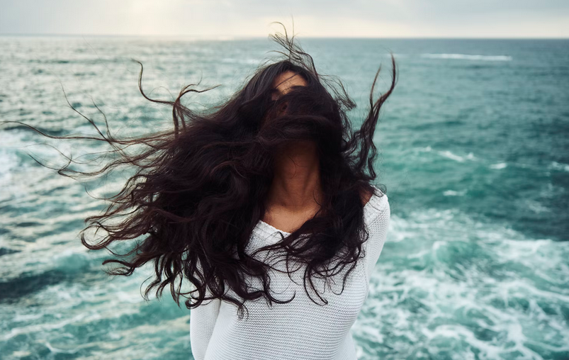 How to Keep Your Hair Strong and Healthy When Using Hair Growth Supplements